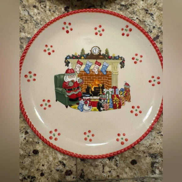 Temptations Other - Temptations Tara HOLIDAY): 4 Salad/Dessert Plates, Santa, Fireplace, Red